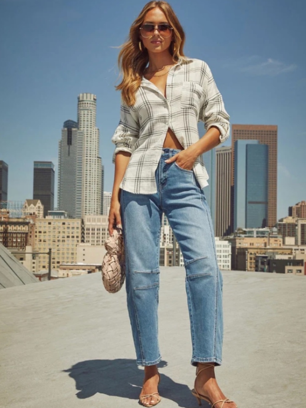 NWT VICI Free Cove Super Stretch High Rise Barrel Jeans - Picture 5 of 6